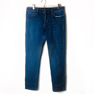 EUC Uniqlo Tapered Blue Skinny Jeans 29x33